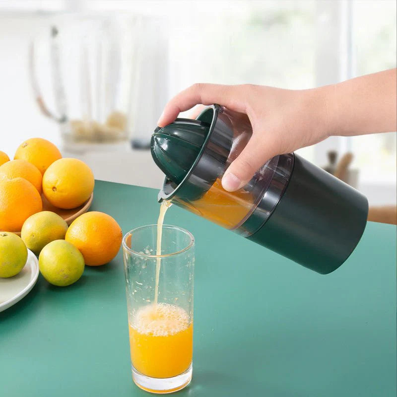 Portable Electric Juicer β Fresh Juice Anytime, Anywhere!